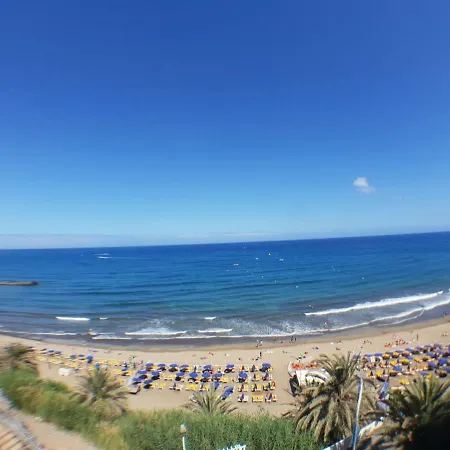 Tara Playa del Ingles (Gran Canaria)