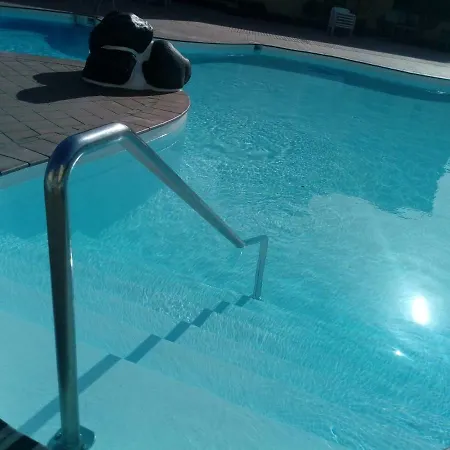 Tara פלאייה דל אינגלז