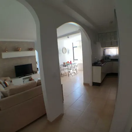 Tara פלאייה דל אינגלז